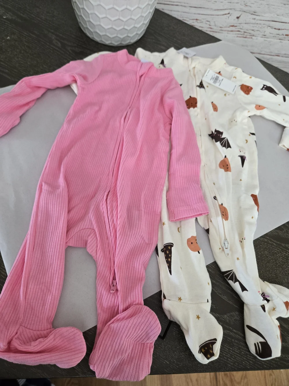NWT Old Navy Baby 0-3M Footed Pajamas 2 Pack Halloween Pink